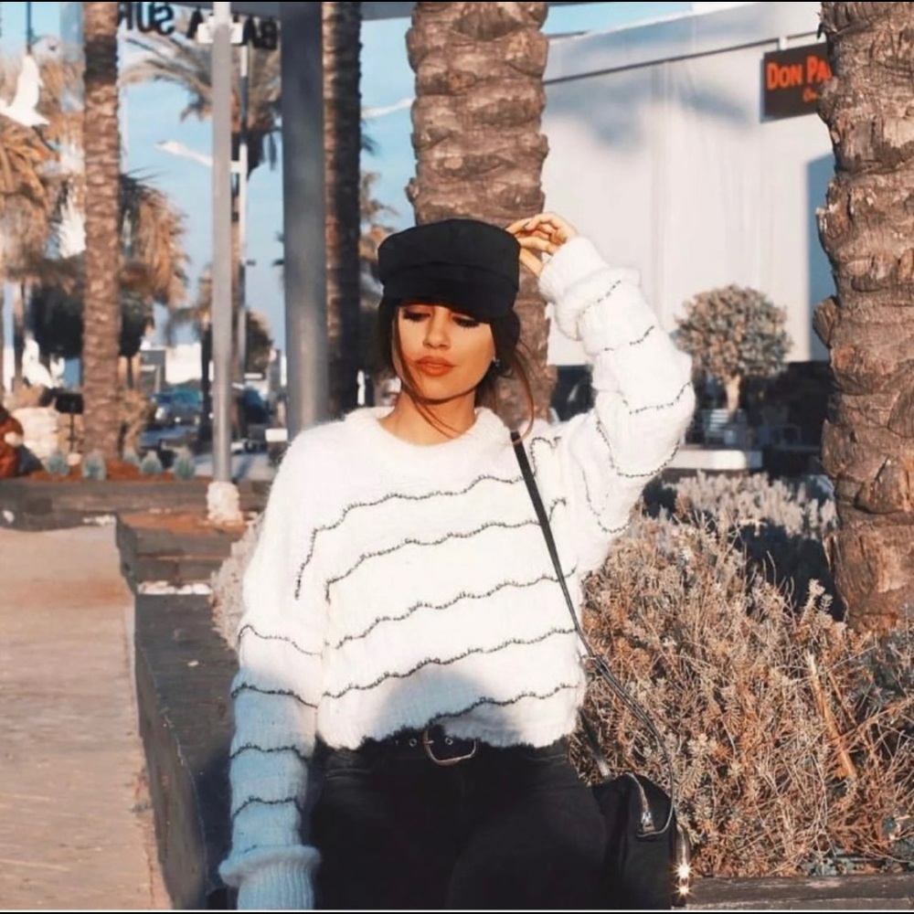 ZARA NWT Limited Edition Knit Ruffled Sweater - Picture 2 of 4